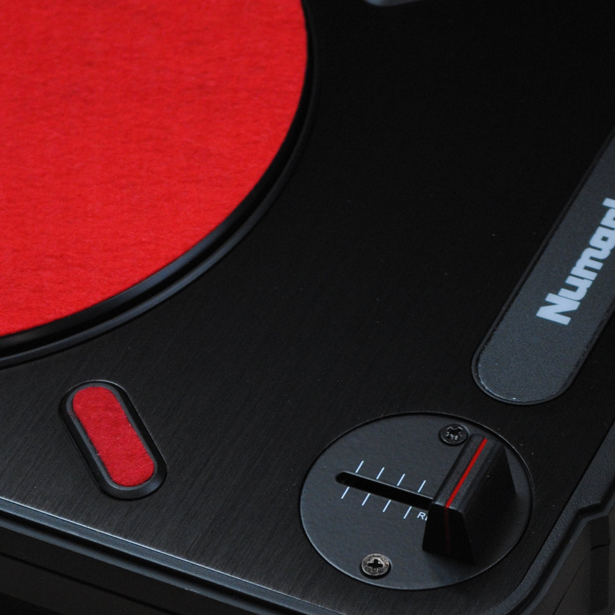 mini Innofader Pro + RECK IF-30 Mounting Kit